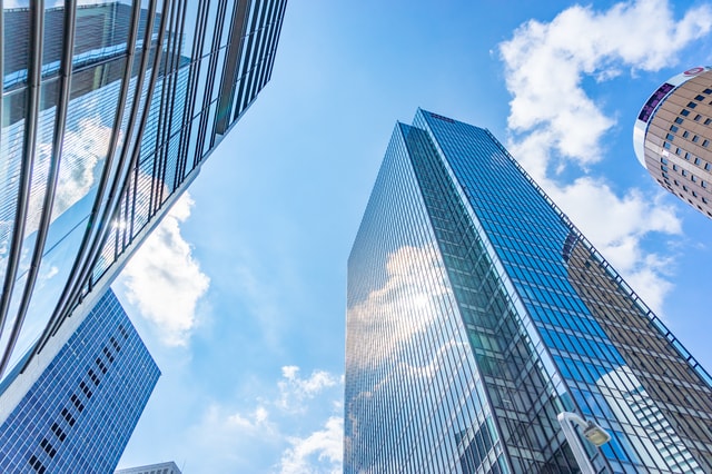 ファクタリングを他の資金調達方法と比較した場合の違いとは？